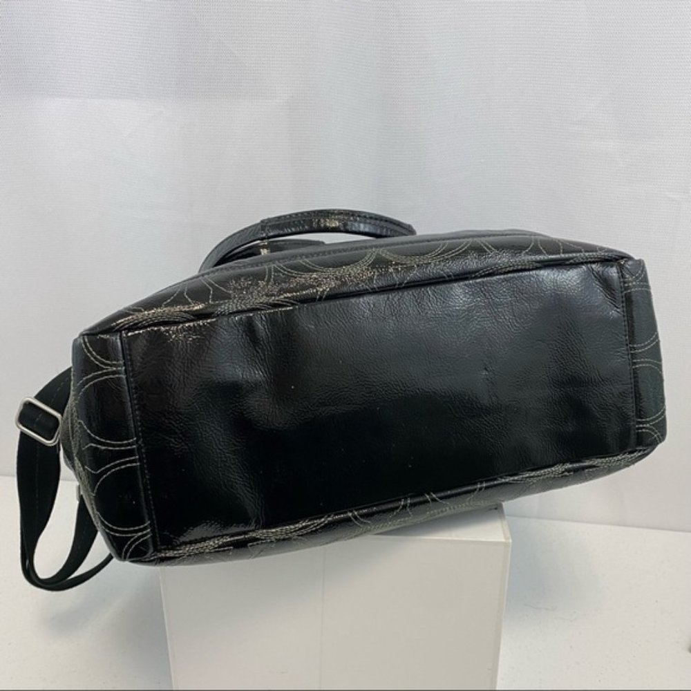 Bee-Yout-iful!! Coach Patent Leather Weekender, Signature C Diaper or Travel Bag - Picture 13 of 17